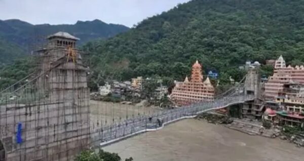 तीर्थनगरी ऋषिकेश को मिलेगा नया आकर्षण, अंतिम चरण में बजरंग सेतु का निर्माण